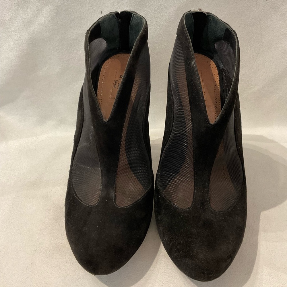 Alaia Booties - Picture 2 of 6